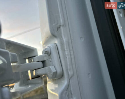 Белый Мерседес Sprinter, объемом двигателя 2 л и пробегом 145 тыс. км за 28999 $, фото 38 на Automoto.ua