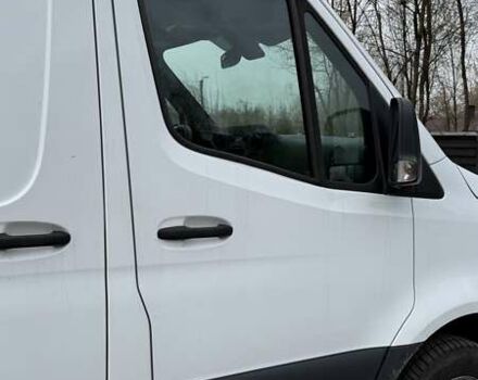 Белый Мерседес Sprinter, объемом двигателя 3 л и пробегом 207 тыс. км за 37000 $, фото 12 на Automoto.ua