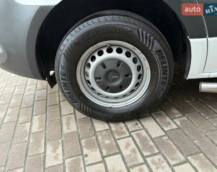 Белый Мерседес Sprinter, объемом двигателя 2 л и пробегом 210 тыс. км за 29850 $, фото 18 на Automoto.ua