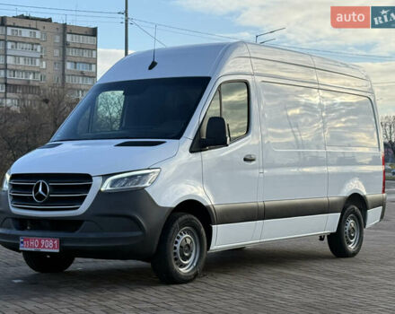 Белый Мерседес Sprinter, объемом двигателя 2 л и пробегом 188 тыс. км за 29999 $, фото 10 на Automoto.ua