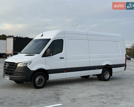Белый Мерседес Sprinter, объемом двигателя 3 л и пробегом 6 тыс. км за 72000 $, фото 7 на Automoto.ua