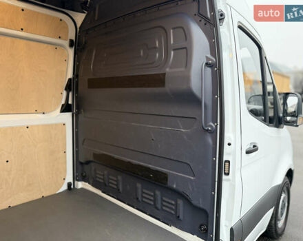 Білий Мерседес Sprinter, об'ємом двигуна 2 л та пробігом 226 тис. км за 23900 $, фото 14 на Automoto.ua