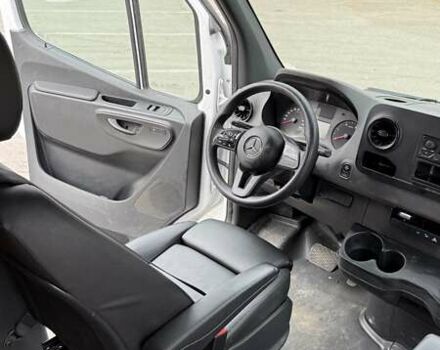 Белый Мерседес Sprinter, объемом двигателя 3 л и пробегом 207 тыс. км за 37000 $, фото 31 на Automoto.ua