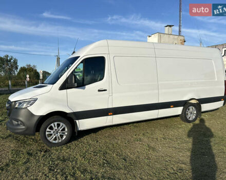 Белый Мерседес Sprinter, объемом двигателя 2 л и пробегом 145 тыс. км за 28999 $, фото 10 на Automoto.ua