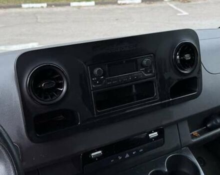 Белый Мерседес Sprinter, объемом двигателя 3 л и пробегом 207 тыс. км за 37000 $, фото 25 на Automoto.ua