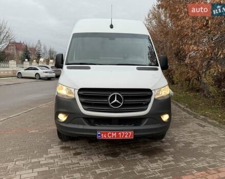 Белый Мерседес Sprinter, объемом двигателя 2 л и пробегом 210 тыс. км за 29850 $, фото 3 на Automoto.ua