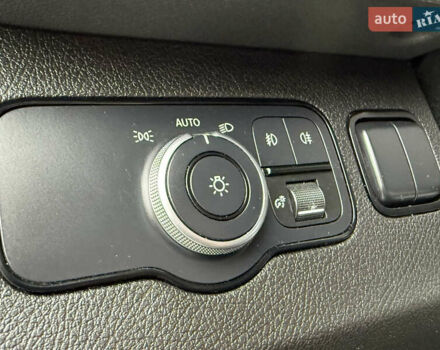 Белый Мерседес Sprinter, объемом двигателя 3 л и пробегом 207 тыс. км за 44500 $, фото 21 на Automoto.ua