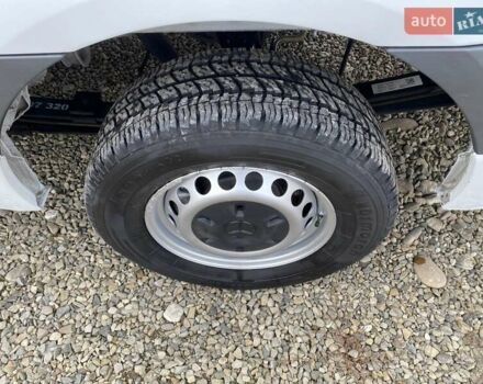 Білий Мерседес Sprinter, об'ємом двигуна 2.2 л та пробігом 169 тис. км за 23490 $, фото 26 на Automoto.ua