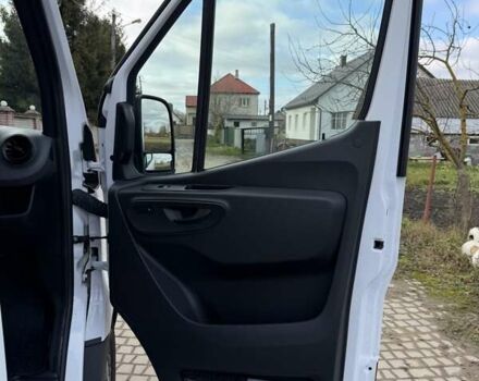Белый Мерседес Sprinter, объемом двигателя 1.95 л и пробегом 92 тыс. км за 39999 $, фото 44 на Automoto.ua