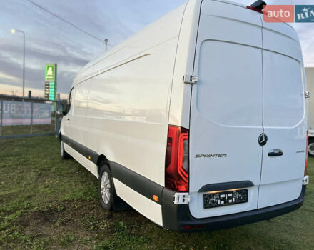 Белый Мерседес Sprinter, объемом двигателя 2 л и пробегом 145 тыс. км за 28999 $, фото 16 на Automoto.ua