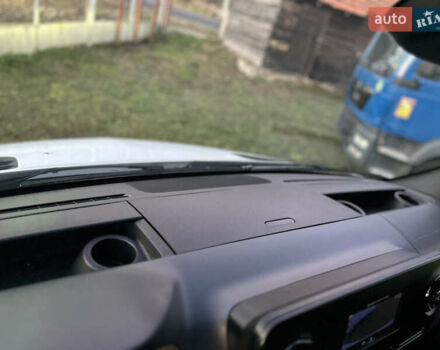 Белый Мерседес Sprinter, объемом двигателя 2 л и пробегом 145 тыс. км за 28999 $, фото 62 на Automoto.ua