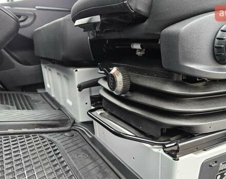 Білий Мерседес Sprinter, об'ємом двигуна 1.95 л та пробігом 209 тис. км за 27550 $, фото 22 на Automoto.ua