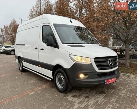 Белый Мерседес Sprinter, объемом двигателя 2 л и пробегом 210 тыс. км за 29850 $, фото 4 на Automoto.ua