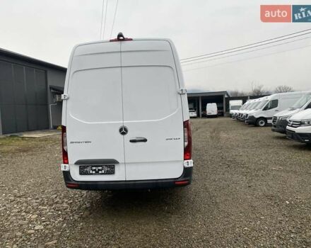 Белый Мерседес Sprinter, объемом двигателя 2.08 л и пробегом 140 тыс. км за 28990 $, фото 17 на Automoto.ua