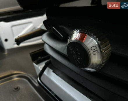 Белый Мерседес Sprinter, объемом двигателя 2 л и пробегом 145 тыс. км за 28999 $, фото 52 на Automoto.ua