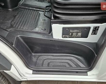 Білий Мерседес Sprinter, об'ємом двигуна 1.95 л та пробігом 209 тис. км за 27550 $, фото 21 на Automoto.ua