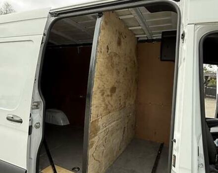 Белый Мерседес Sprinter, объемом двигателя 3 л и пробегом 207 тыс. км за 37000 $, фото 33 на Automoto.ua
