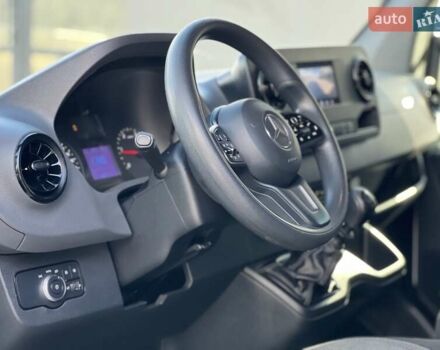 Білий Мерседес Sprinter, об'ємом двигуна 1.95 л та пробігом 162 тис. км за 30900 $, фото 64 на Automoto.ua