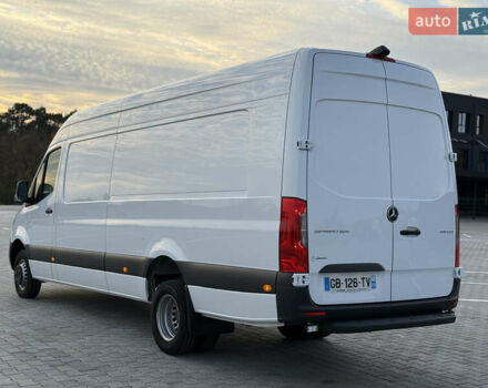 Белый Мерседес Sprinter, объемом двигателя 3 л и пробегом 6 тыс. км за 72000 $, фото 9 на Automoto.ua
