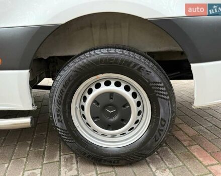 Белый Мерседес Sprinter, объемом двигателя 2 л и пробегом 210 тыс. км за 29850 $, фото 16 на Automoto.ua