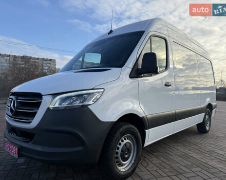 Белый Мерседес Sprinter, объемом двигателя 2 л и пробегом 188 тыс. км за 29999 $, фото 16 на Automoto.ua