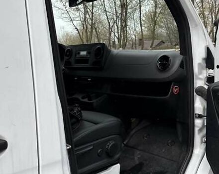 Белый Мерседес Sprinter, объемом двигателя 3 л и пробегом 207 тыс. км за 37000 $, фото 46 на Automoto.ua