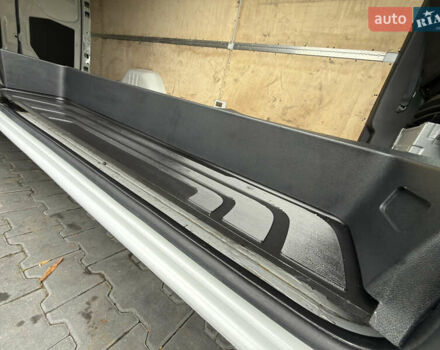 Белый Мерседес Sprinter, объемом двигателя 3 л и пробегом 207 тыс. км за 44500 $, фото 63 на Automoto.ua