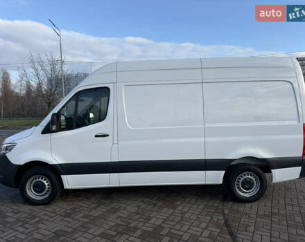 Белый Мерседес Sprinter, объемом двигателя 2 л и пробегом 188 тыс. км за 29999 $, фото 18 на Automoto.ua
