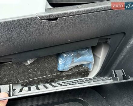 Белый Мерседес Sprinter, объемом двигателя 2 л и пробегом 210 тыс. км за 29850 $, фото 49 на Automoto.ua