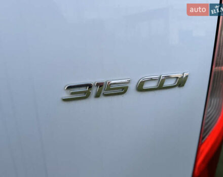 Белый Мерседес Sprinter, объемом двигателя 2 л и пробегом 145 тыс. км за 28999 $, фото 28 на Automoto.ua