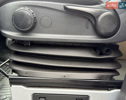 Белый Мерседес Sprinter, объемом двигателя 3 л и пробегом 207 тыс. км за 44500 $, фото 25 на Automoto.ua