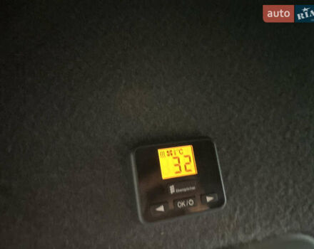 Белый Мерседес Sprinter, объемом двигателя 2 л и пробегом 145 тыс. км за 28999 $, фото 59 на Automoto.ua