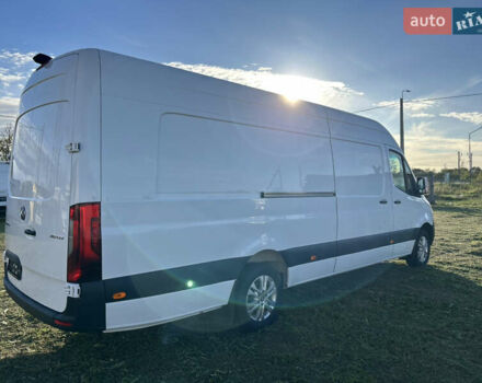 Белый Мерседес Sprinter, объемом двигателя 2 л и пробегом 145 тыс. км за 28999 $, фото 17 на Automoto.ua