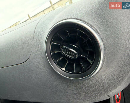 Белый Мерседес Sprinter, объемом двигателя 3 л и пробегом 445 тыс. км за 37000 $, фото 41 на Automoto.ua