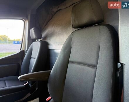 Белый Мерседес Sprinter, объемом двигателя 2 л и пробегом 271 тыс. км за 27899 $, фото 52 на Automoto.ua