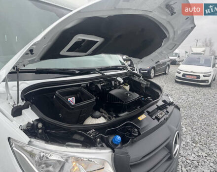 Белый Мерседес Sprinter, объемом двигателя 0 л и пробегом 335 тыс. км за 28500 $, фото 22 на Automoto.ua