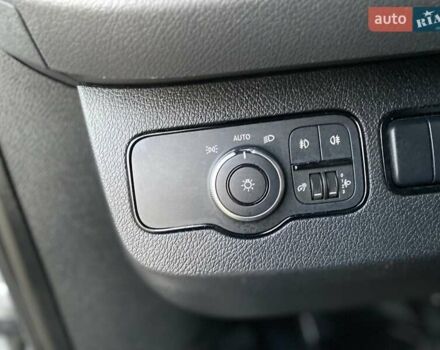 Белый Мерседес Sprinter, объемом двигателя 2.08 л и пробегом 231 тыс. км за 26999 $, фото 55 на Automoto.ua