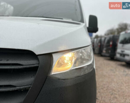 Білий Мерседес Sprinter, об'ємом двигуна 2 л та пробігом 238 тис. км за 25300 $, фото 3 на Automoto.ua