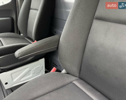 Білий Мерседес Sprinter, об'ємом двигуна 0 л та пробігом 87 тис. км за 21450 $, фото 24 на Automoto.ua