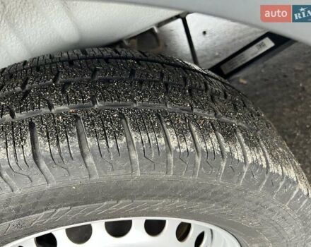 Белый Мерседес Sprinter, объемом двигателя 1.95 л и пробегом 300 тыс. км за 31999 $, фото 1 на Automoto.ua