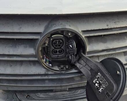 Белый Мерседес Sprinter, объемом двигателя 0 л и пробегом 40 тыс. км за 19800 $, фото 11 на Automoto.ua