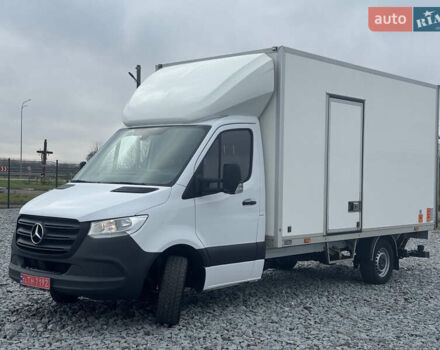Белый Мерседес Sprinter, объемом двигателя 0 л и пробегом 335 тыс. км за 28500 $, фото 1 на Automoto.ua