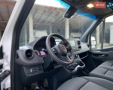 Белый Мерседес Sprinter, объемом двигателя 2.08 л и пробегом 231 тыс. км за 26999 $, фото 44 на Automoto.ua