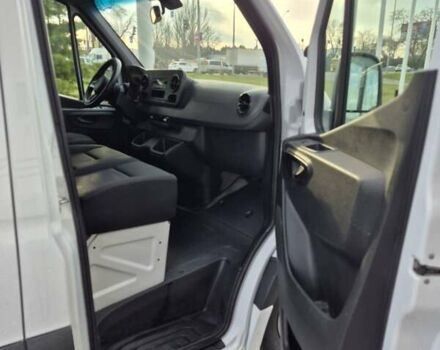 Белый Мерседес Sprinter, объемом двигателя 0 л и пробегом 40 тыс. км за 19800 $, фото 16 на Automoto.ua