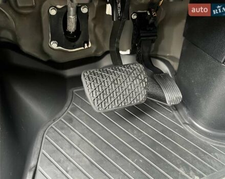 Белый Мерседес Sprinter, объемом двигателя 1.95 л и пробегом 300 тыс. км за 31999 $, фото 33 на Automoto.ua