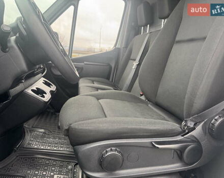 Белый Мерседес Sprinter, объемом двигателя 0 л и пробегом 335 тыс. км за 28500 $, фото 17 на Automoto.ua