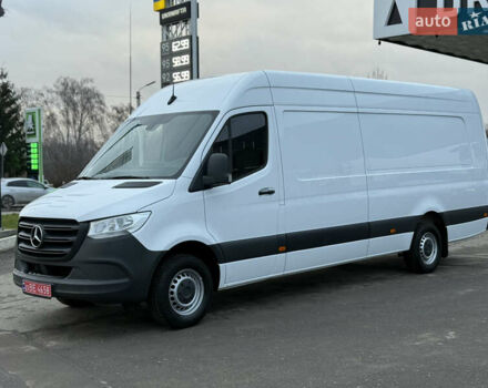 Белый Мерседес Sprinter, объемом двигателя 2 л и пробегом 237 тыс. км за 27200 $, фото 1 на Automoto.ua