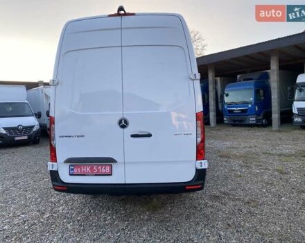 Білий Мерседес Sprinter, об'ємом двигуна 2.08 л та пробігом 213 тис. км за 26600 $, фото 18 на Automoto.ua