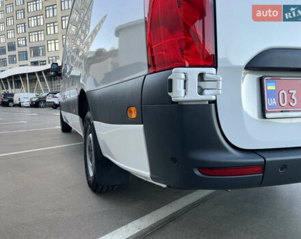 Белый Мерседес Sprinter, объемом двигателя 2 л и пробегом 155 тыс. км за 27900 $, фото 14 на Automoto.ua