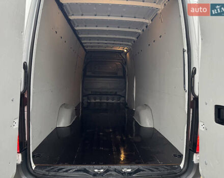 Белый Мерседес Sprinter, объемом двигателя 2 л и пробегом 302 тыс. км за 37900 $, фото 12 на Automoto.ua